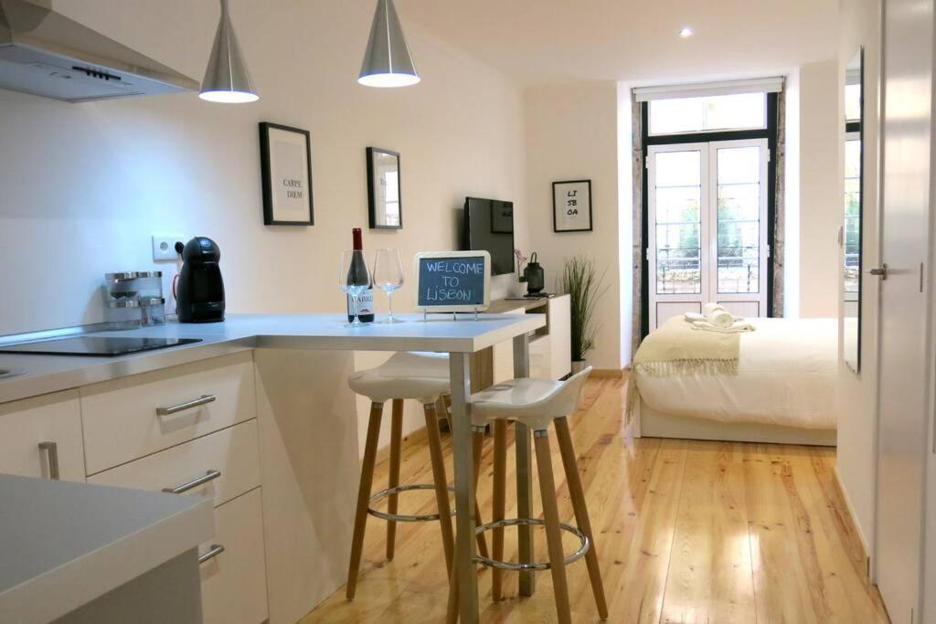 Beautiful Studio in Mouraria Lisbona Esterno foto